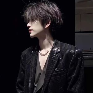 激情精品成人一区二区AV免费看
